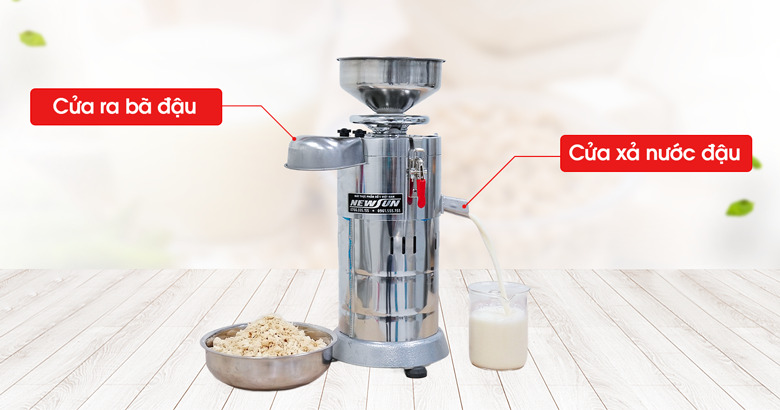 Cửa xả nước đậu và cửa ra bã được tách riêng hai bên